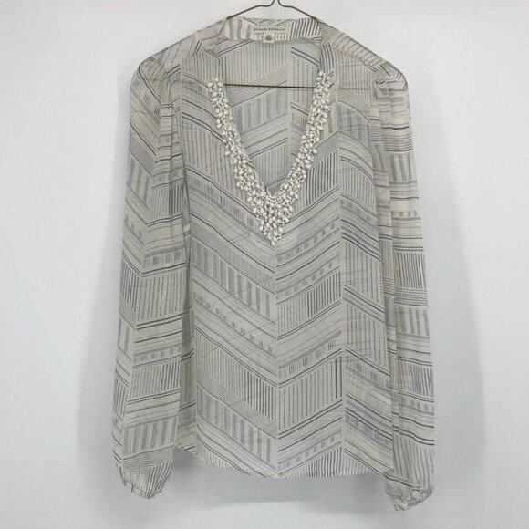 Banana Republic Sheet Beaded V-Neck white barrack long sleeve blouse small - Picture 13 of 13